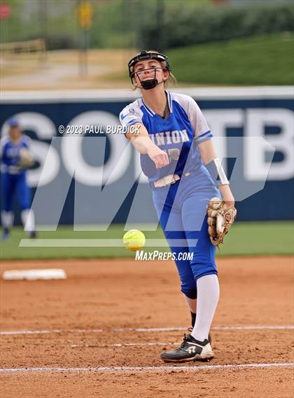 Thumbnail 3 in Tri-Valley vs. Union Area (PIAA 1A Championship) photogallery.