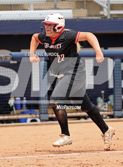Thumbnail 3 in Tri-Valley vs. Union Area (PIAA 1A Championship) photogallery.