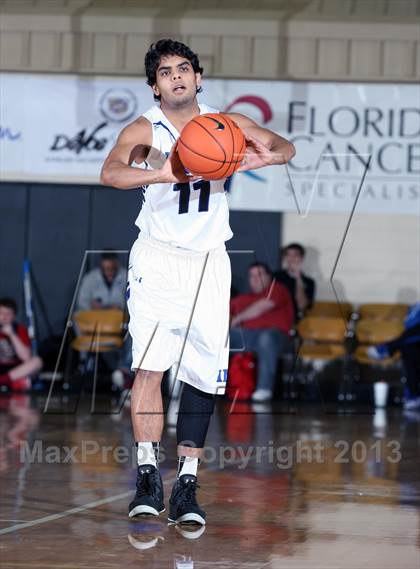 Thumbnail 2 in Sagemont vs. IMG Academy (City of Palms Classic) photogallery.
