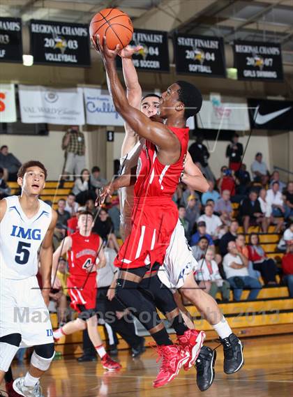 Thumbnail 2 in Sagemont vs. IMG Academy (City of Palms Classic) photogallery.