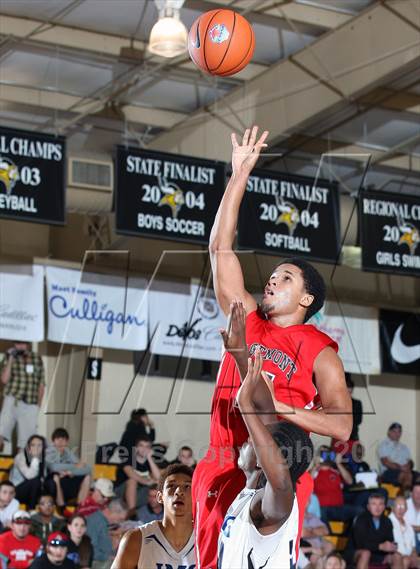Thumbnail 2 in Sagemont vs. IMG Academy (City of Palms Classic) photogallery.