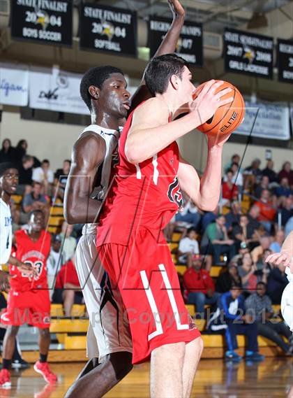 Thumbnail 3 in Sagemont vs. IMG Academy (City of Palms Classic) photogallery.