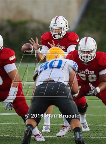 Thumbnail 2 in La Mirada vs Orange Lutheran photogallery.