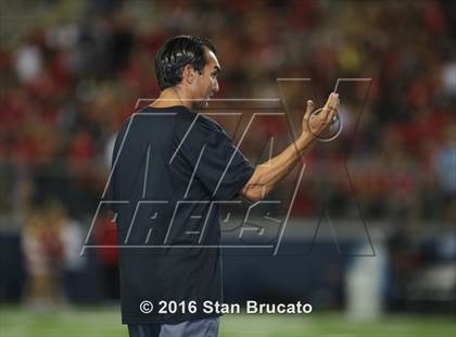 Thumbnail 2 in La Mirada vs Orange Lutheran photogallery.