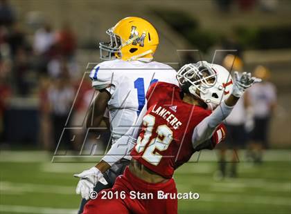 Thumbnail 3 in La Mirada vs Orange Lutheran photogallery.