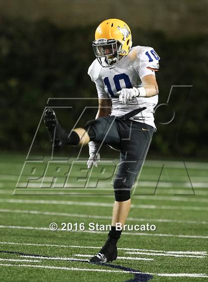 Thumbnail 1 in La Mirada vs Orange Lutheran photogallery.