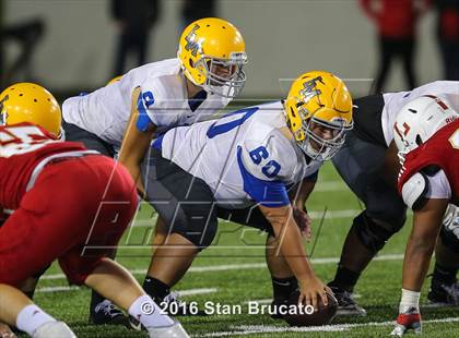 Thumbnail 2 in La Mirada vs Orange Lutheran photogallery.