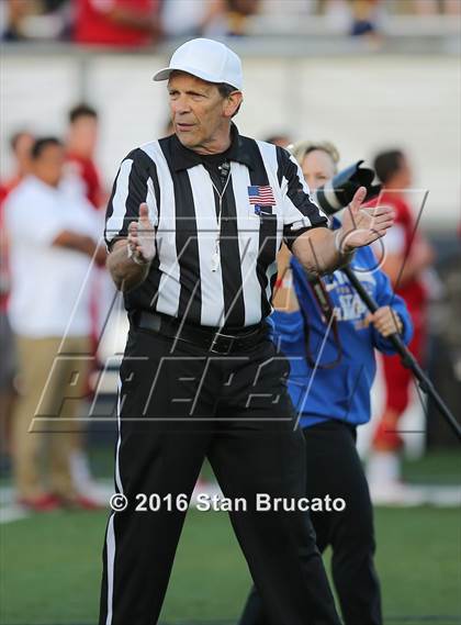 Thumbnail 1 in La Mirada vs Orange Lutheran photogallery.