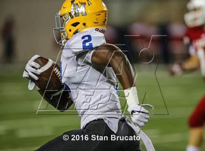 Thumbnail 1 in La Mirada vs Orange Lutheran photogallery.
