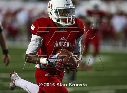 Thumbnail 2 in La Mirada vs Orange Lutheran photogallery.