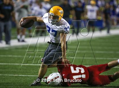 Thumbnail 2 in La Mirada vs Orange Lutheran photogallery.