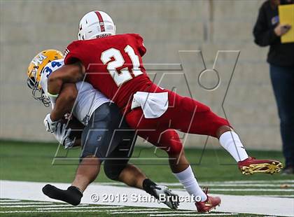 Thumbnail 3 in La Mirada vs Orange Lutheran photogallery.