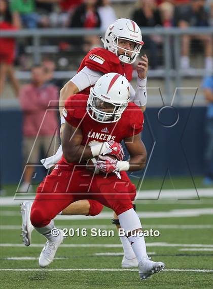 Thumbnail 3 in La Mirada vs Orange Lutheran photogallery.