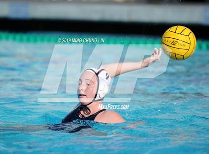 Thumbnail 3 in Corona del Mar vs. Orange Lutheran (Bill Barnett Holiday Cup) photogallery.