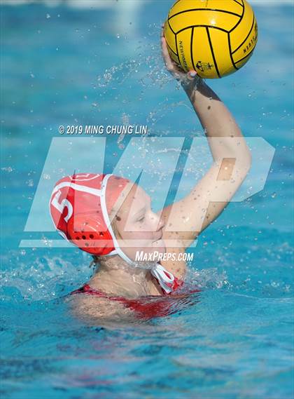 Thumbnail 3 in Corona del Mar vs. Orange Lutheran (Bill Barnett Holiday Cup) photogallery.