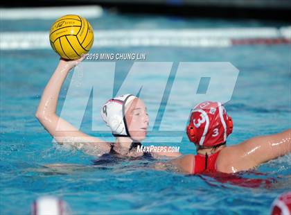 Thumbnail 2 in Corona del Mar vs. Orange Lutheran (Bill Barnett Holiday Cup) photogallery.