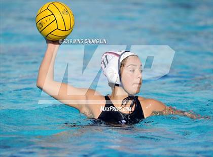 Thumbnail 1 in Corona del Mar vs. Orange Lutheran (Bill Barnett Holiday Cup) photogallery.
