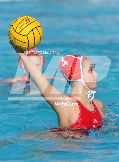 Thumbnail 1 in Corona del Mar vs. Orange Lutheran (Bill Barnett Holiday Cup) photogallery.