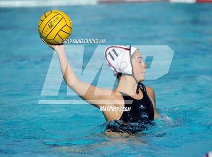Thumbnail 1 in Corona del Mar vs. Orange Lutheran (Bill Barnett Holiday Cup) photogallery.