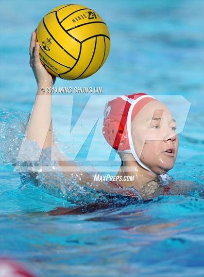 Thumbnail 2 in Corona del Mar vs. Orange Lutheran (Bill Barnett Holiday Cup) photogallery.