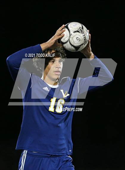 Thumbnail 2 in Ledyard vs. Ellington (CIAC Class M Semifinal) photogallery.