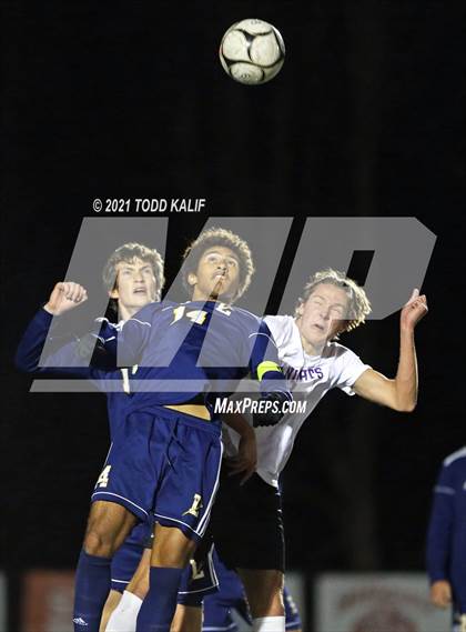 Thumbnail 3 in Ledyard vs. Ellington (CIAC Class M Semifinal) photogallery.