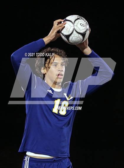 Thumbnail 3 in Ledyard vs. Ellington (CIAC Class M Semifinal) photogallery.