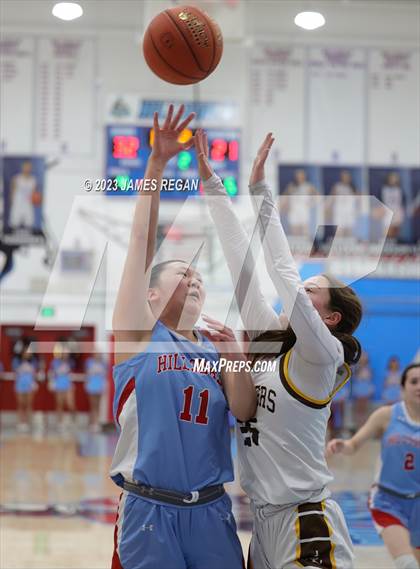 Thumbnail 1 in Hillsdale vs. Saint Francis (CIF CCS Div 2 Semifinal) photogallery.