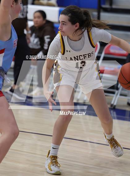 Thumbnail 2 in Hillsdale vs. Saint Francis (CIF CCS Div 2 Semifinal) photogallery.
