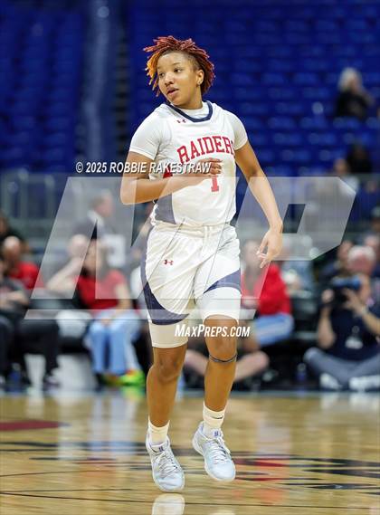 Thumbnail 3 in Wagner vs. Ryan (UIL 5A Basketball Division I Final) photogallery.