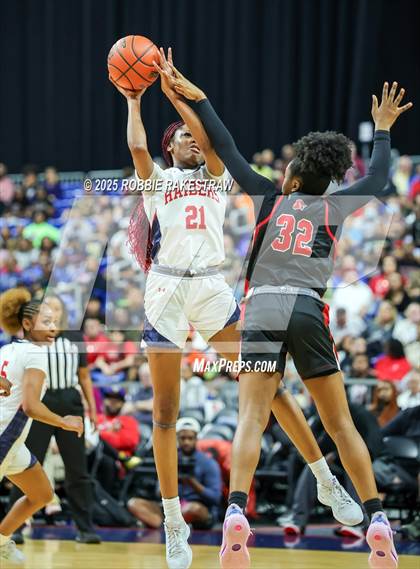 Thumbnail 1 in Wagner vs. Ryan (UIL 5A Basketball Division I Final) photogallery.