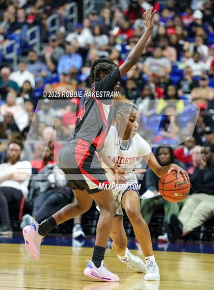 Thumbnail 3 in Wagner vs. Ryan (UIL 5A Basketball Division I Final) photogallery.