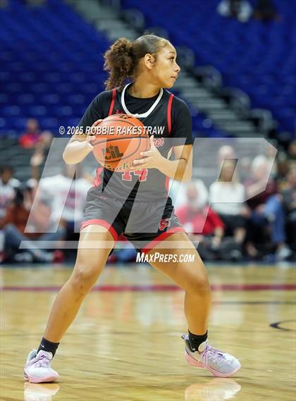 Thumbnail 3 in Wagner vs. Ryan (UIL 5A Basketball Division I Final) photogallery.
