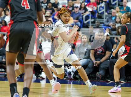 Thumbnail 1 in Wagner vs. Ryan (UIL 5A Basketball Division I Final) photogallery.