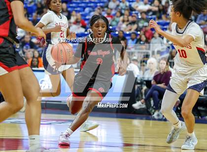 Thumbnail 2 in Wagner vs. Ryan (UIL 5A Basketball Division I Final) photogallery.