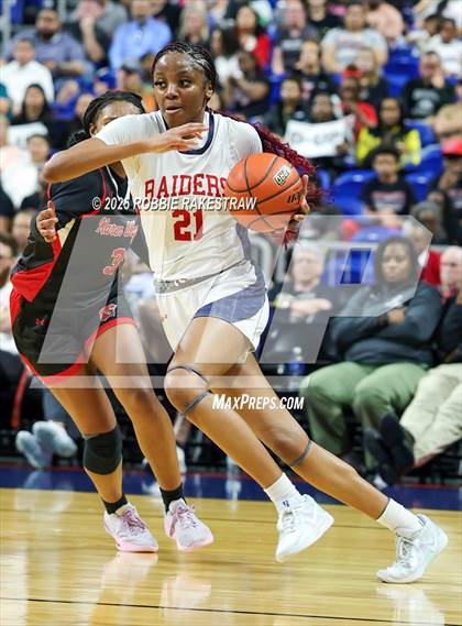 Thumbnail 3 in Wagner vs. Ryan (UIL 5A Basketball Division I Final) photogallery.