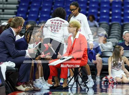 Thumbnail 3 in Wagner vs. Ryan (UIL 5A Basketball Division I Final) photogallery.