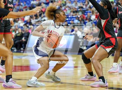 Thumbnail 2 in Wagner vs. Ryan (UIL 5A Basketball Division I Final) photogallery.