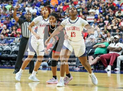 Thumbnail 3 in Wagner vs. Ryan (UIL 5A Basketball Division I Final) photogallery.