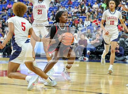 Thumbnail 3 in Wagner vs. Ryan (UIL 5A Basketball Division I Final) photogallery.
