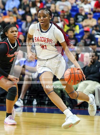 Thumbnail 2 in Wagner vs. Ryan (UIL 5A Basketball Division I Final) photogallery.