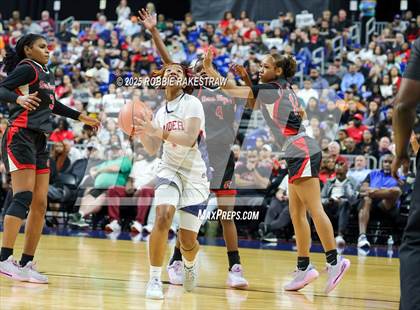 Thumbnail 1 in Wagner vs. Ryan (UIL 5A Basketball Division I Final) photogallery.