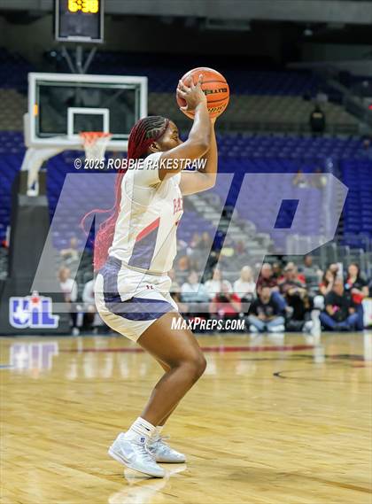 Thumbnail 3 in Wagner vs. Ryan (UIL 5A Basketball Division I Final) photogallery.