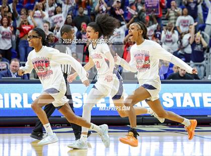 Thumbnail 3 in Wagner vs. Ryan (UIL 5A Basketball Division I Final) photogallery.