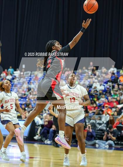Thumbnail 1 in Wagner vs. Ryan (UIL 5A Basketball Division I Final) photogallery.