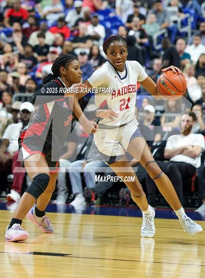 Thumbnail 3 in Wagner vs. Ryan (UIL 5A Basketball Division I Final) photogallery.