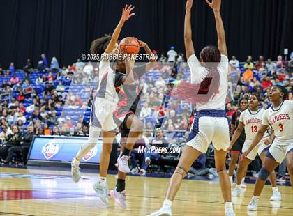 Thumbnail 3 in Wagner vs. Ryan (UIL 5A Basketball Division I Final) photogallery.