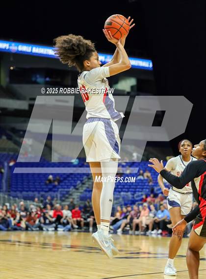 Thumbnail 1 in Wagner vs. Ryan (UIL 5A Basketball Division I Final) photogallery.