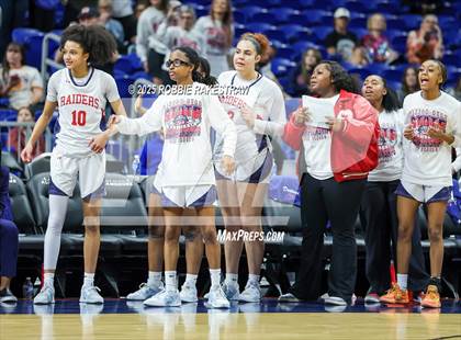 Thumbnail 1 in Wagner vs. Ryan (UIL 5A Basketball Division I Final) photogallery.