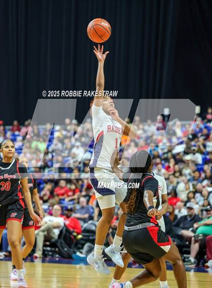 Thumbnail 1 in Wagner vs. Ryan (UIL 5A Basketball Division I Final) photogallery.